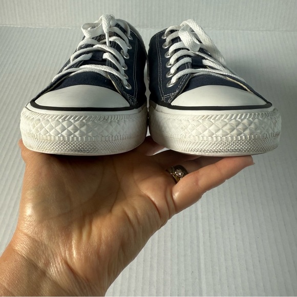 Converse Navy Canvas Sneakers with White Accents Size M8 W10 - Picture 5 of 12
